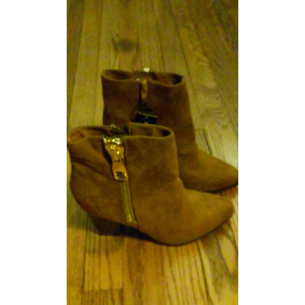 Express Size 8 Boots